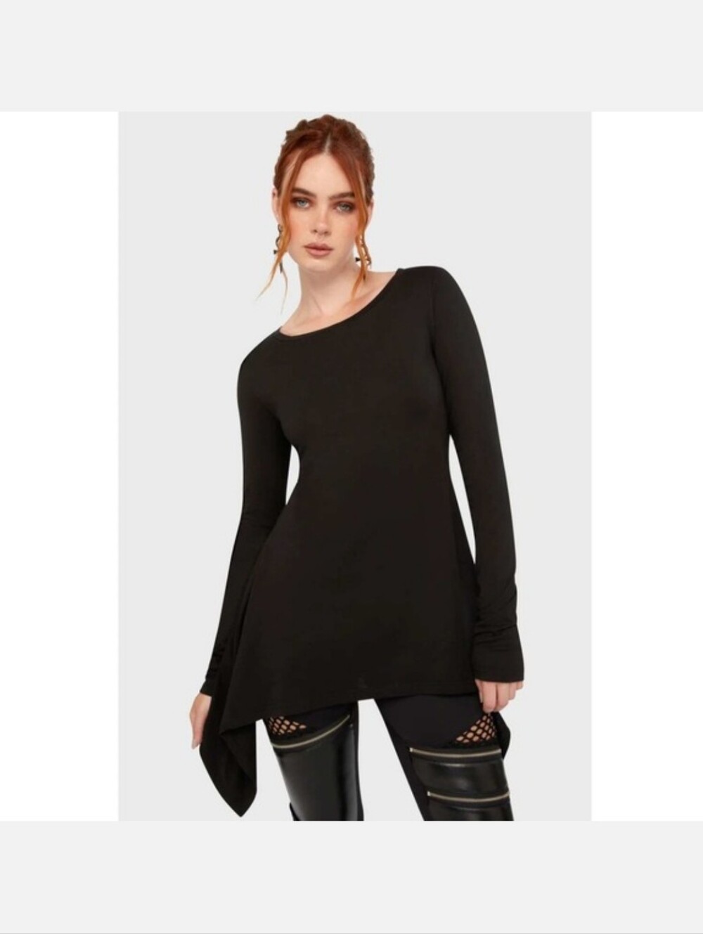Black Asymmetric Long-Sleeve Tunic Top - Women